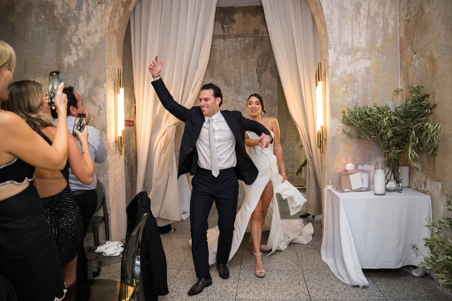 SNEAK PEEK WEDDING STEVEN CHLOE COL-236